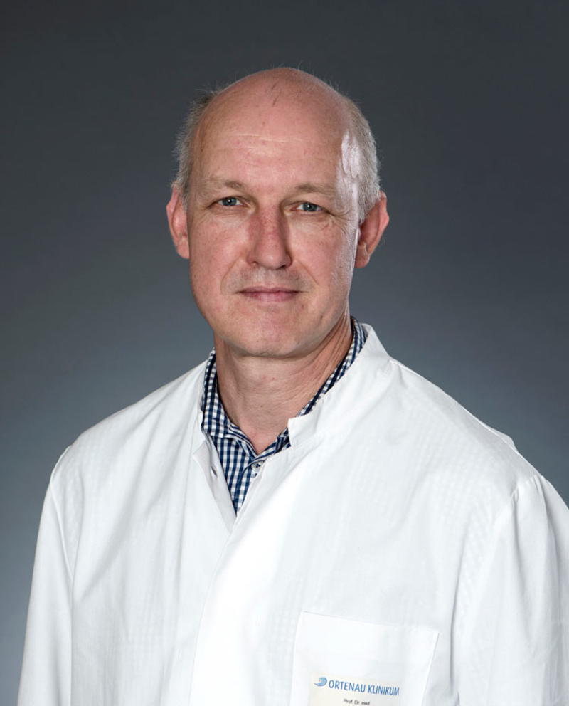 Abbildung: Prof. Dr. Lothar Tietze Chefarzt des Instituts für Pathologie, Betriebsstelle Lahr